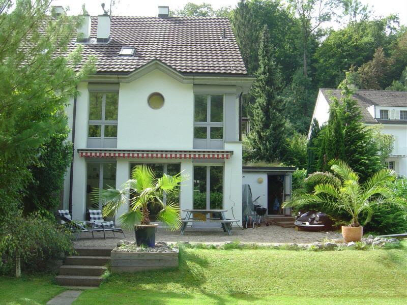 CH-4126 Bettingen / Einfamilienhaus